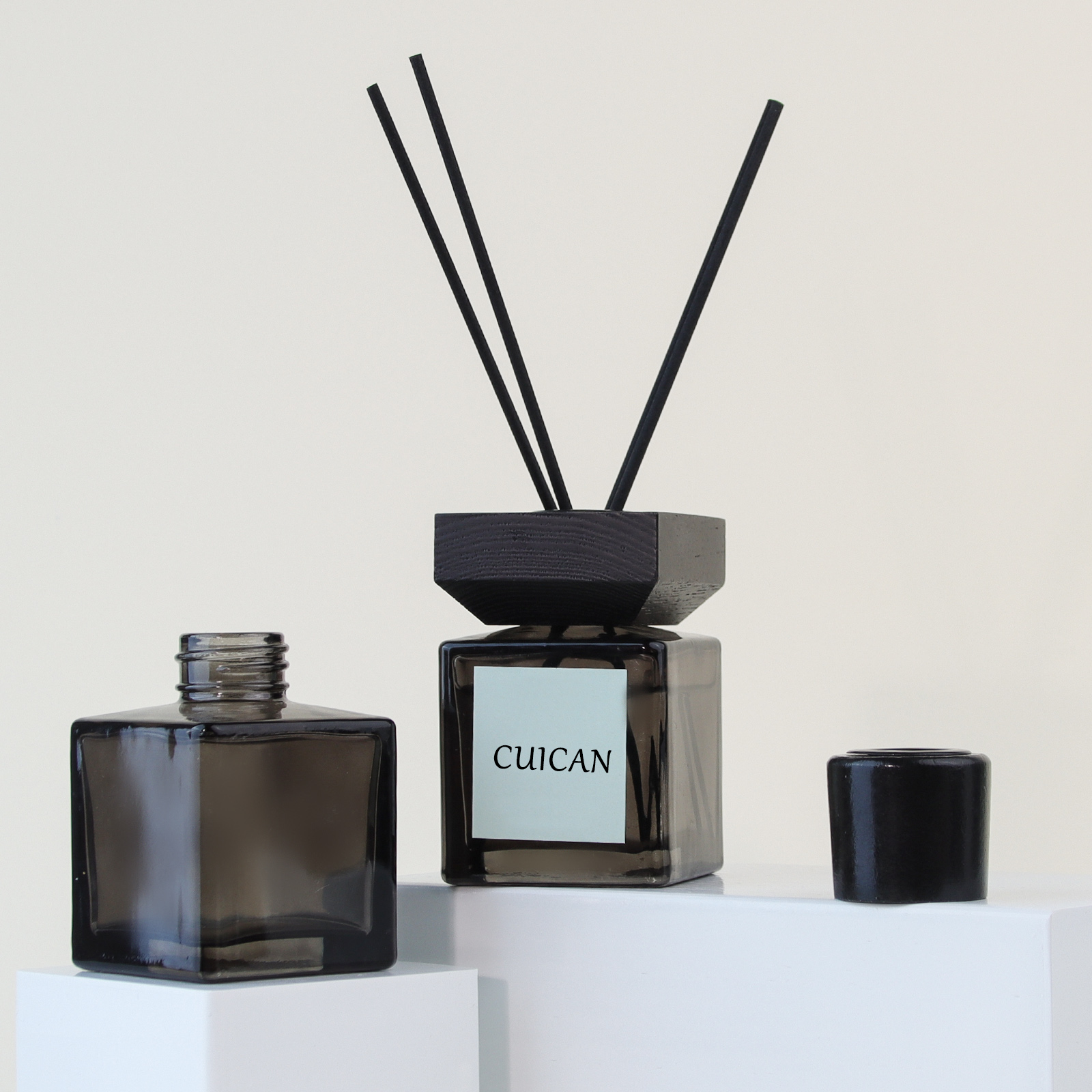 Custom diffuser bottle