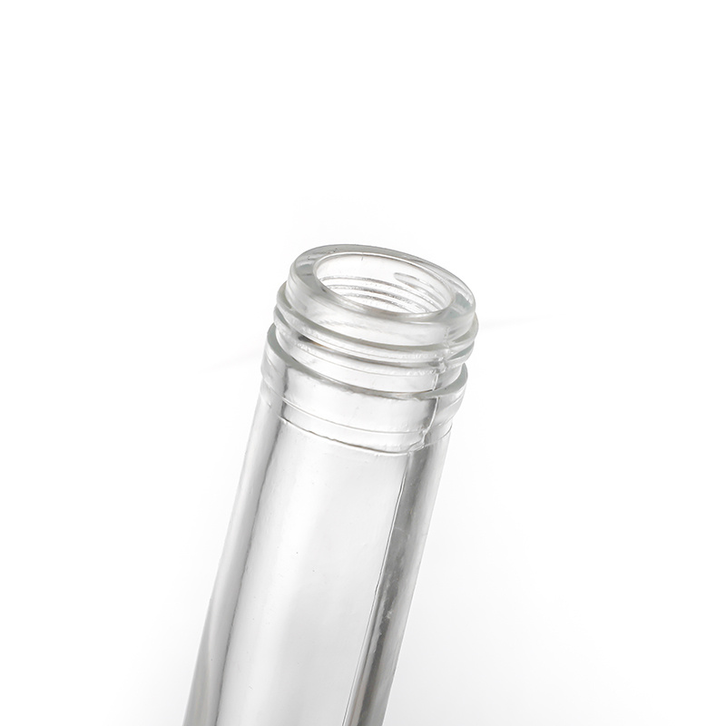 Online Exporter Empty Crystal Skull Vodka Bottle For Sale - Empty liquor beverage wholesale juice bottles Cui Can Glass detail pictures