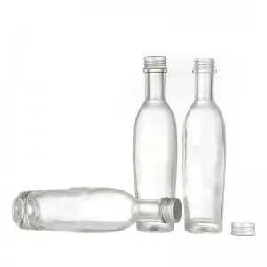 New Delivery for Wholesale Candle Jars With Wooden Lids - empty olive oil bottles wholesale Cui Can Glass detail pictures